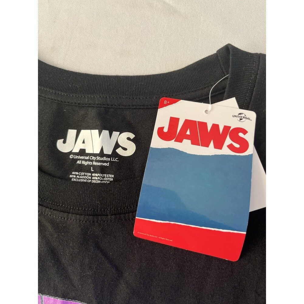 Jaws Universal City Mens Large Graphic Black T-Shirt Short Sleeve Pullover NWT - Picture 2 of 6